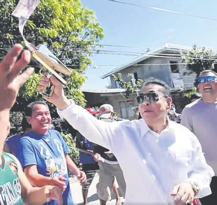 chavit singson shades|Philippine mayor sparks controversy by firing cash with his .